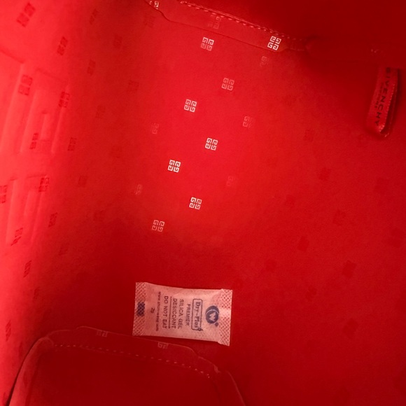 GIVENCHY COSMETIC BAG AND LIPSTICK BAG New - Picture 8 of 10